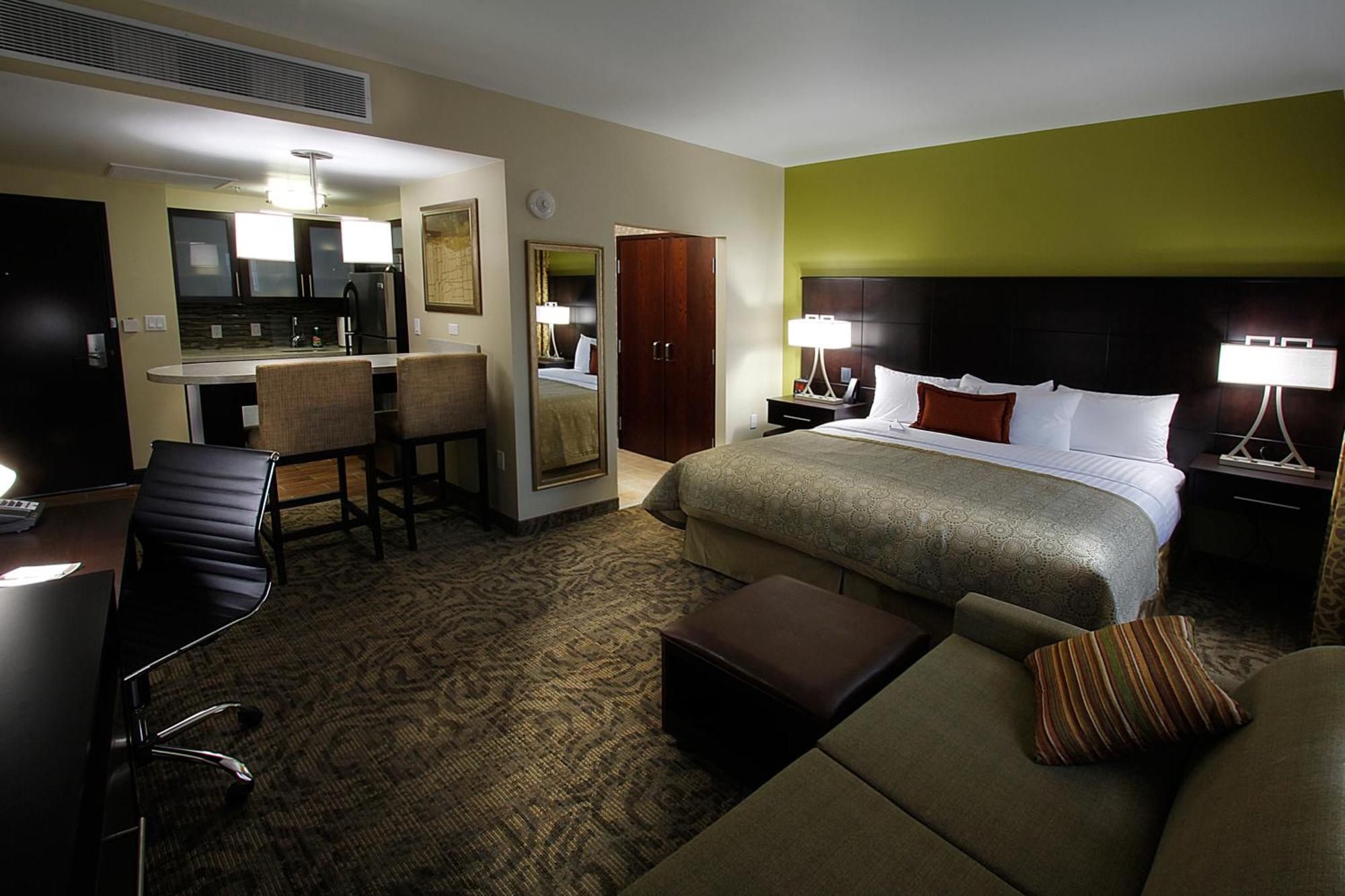 Staybridge Suites Chihuahua By Ihg Eksteriør bilde