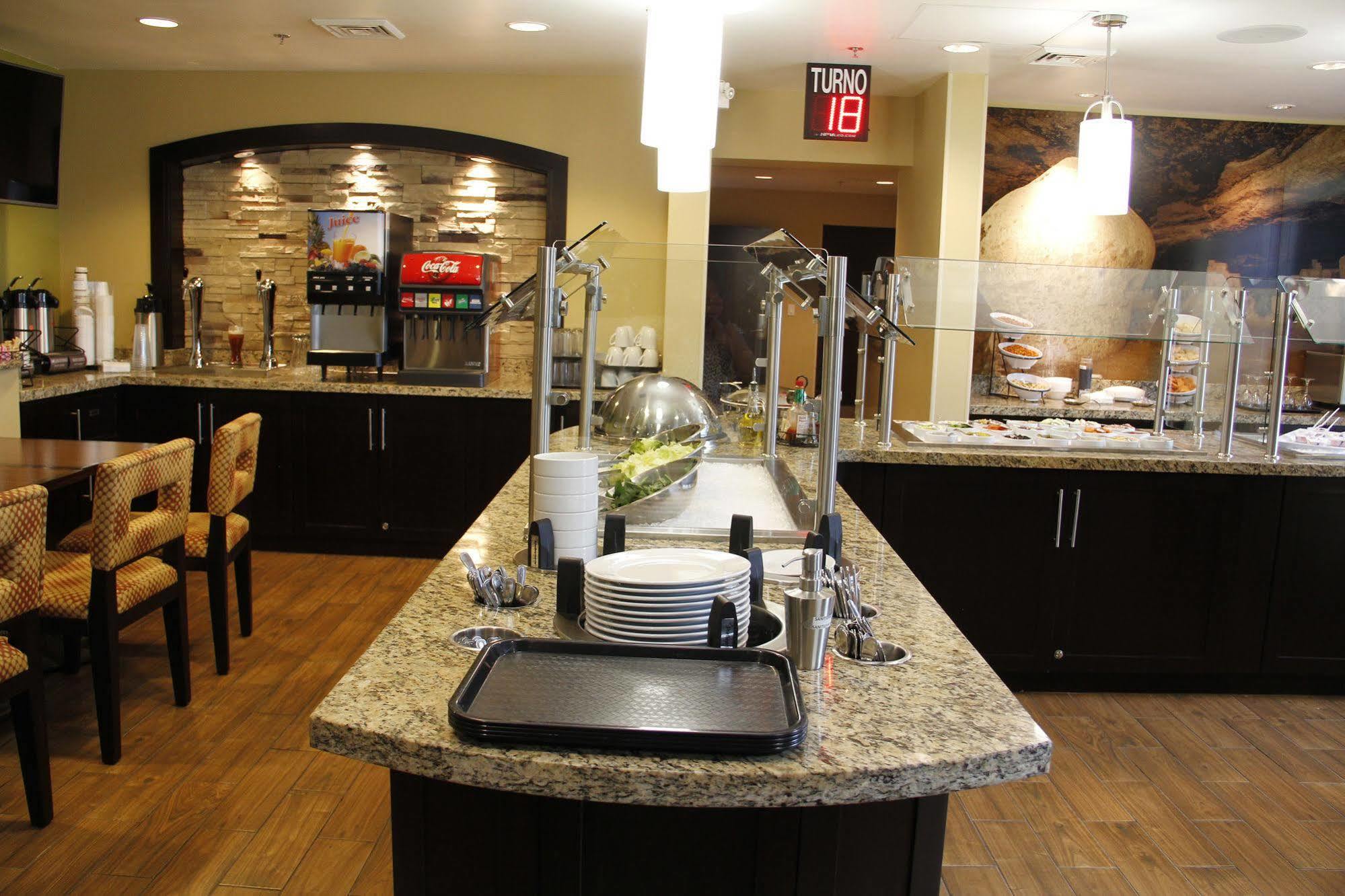 Staybridge Suites Chihuahua By Ihg Eksteriør bilde